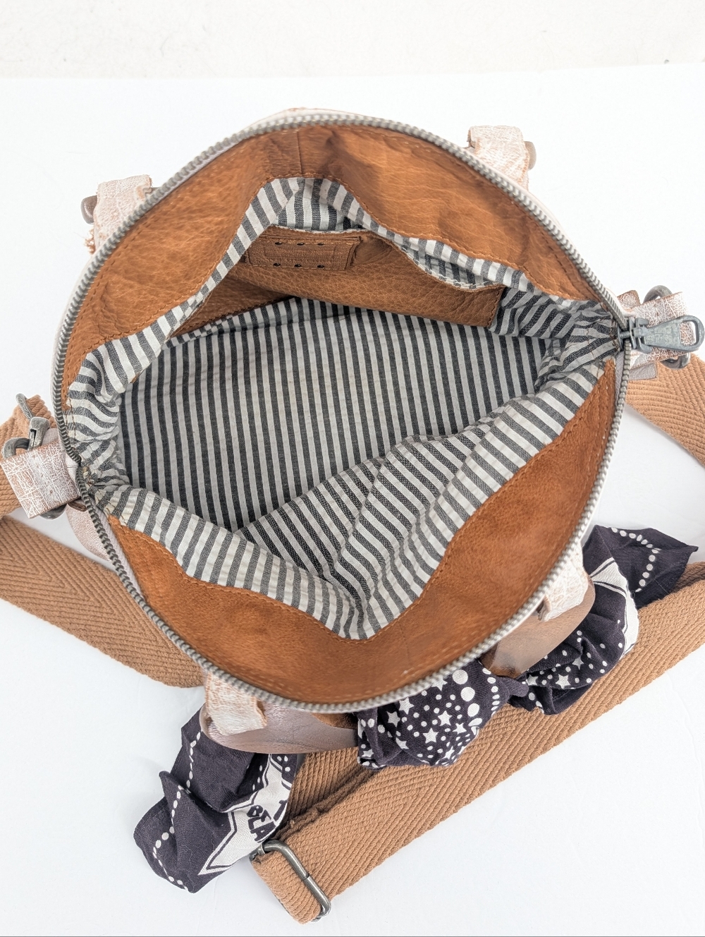 Free People We The Free Baby Willow Tote Bag *FLAWED* Festival Boho Cowgirl - Picture 8 of 16